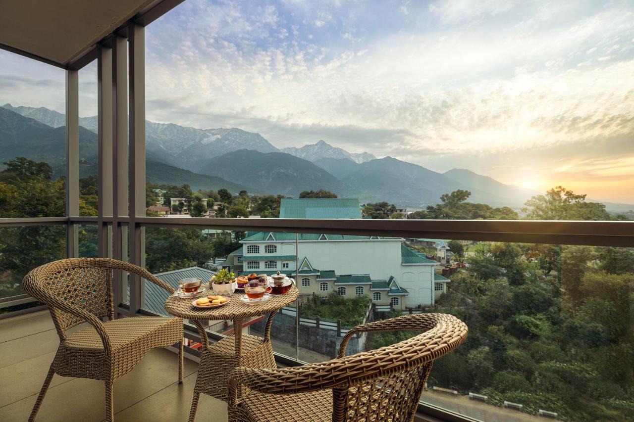 Infinitea Centric Dharamshala Hotel Екстериор снимка