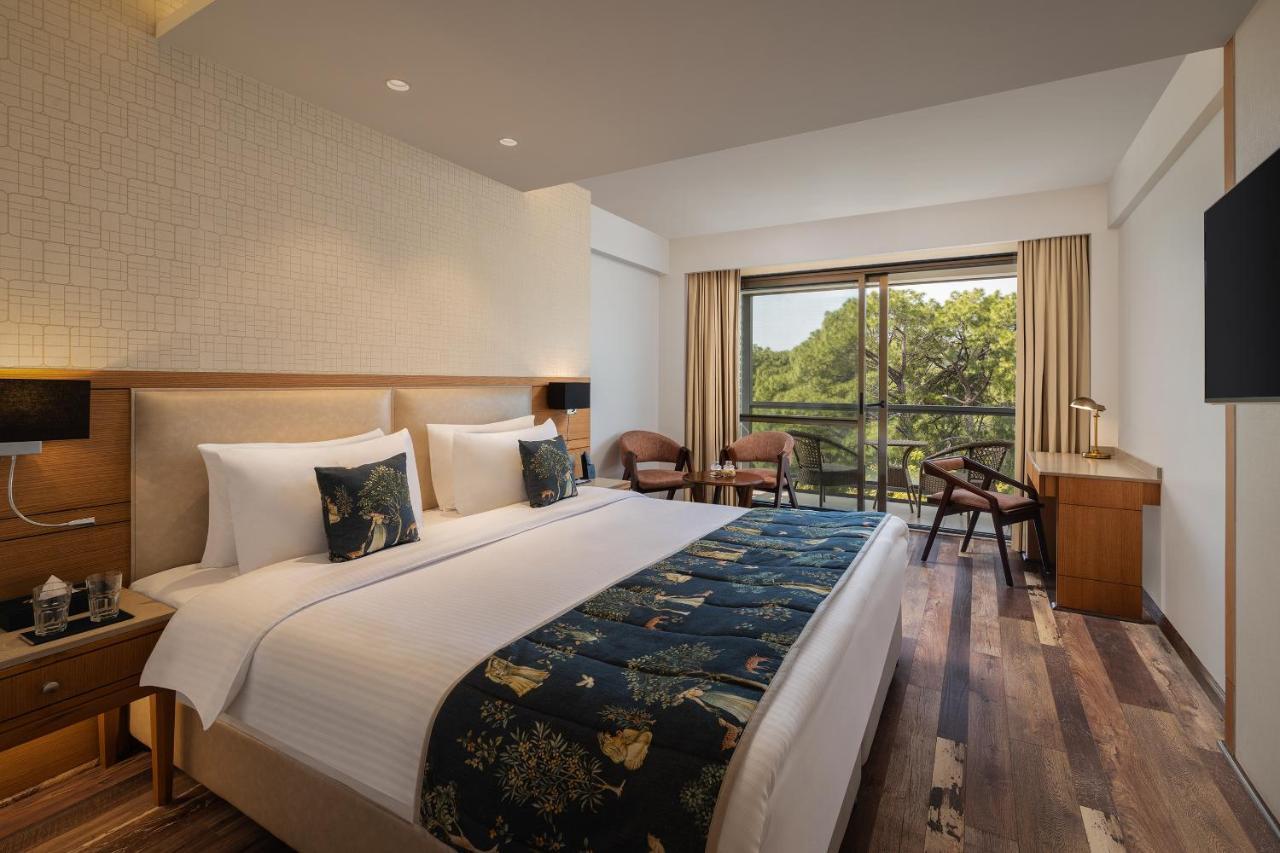 Infinitea Centric Dharamshala Hotel Екстериор снимка